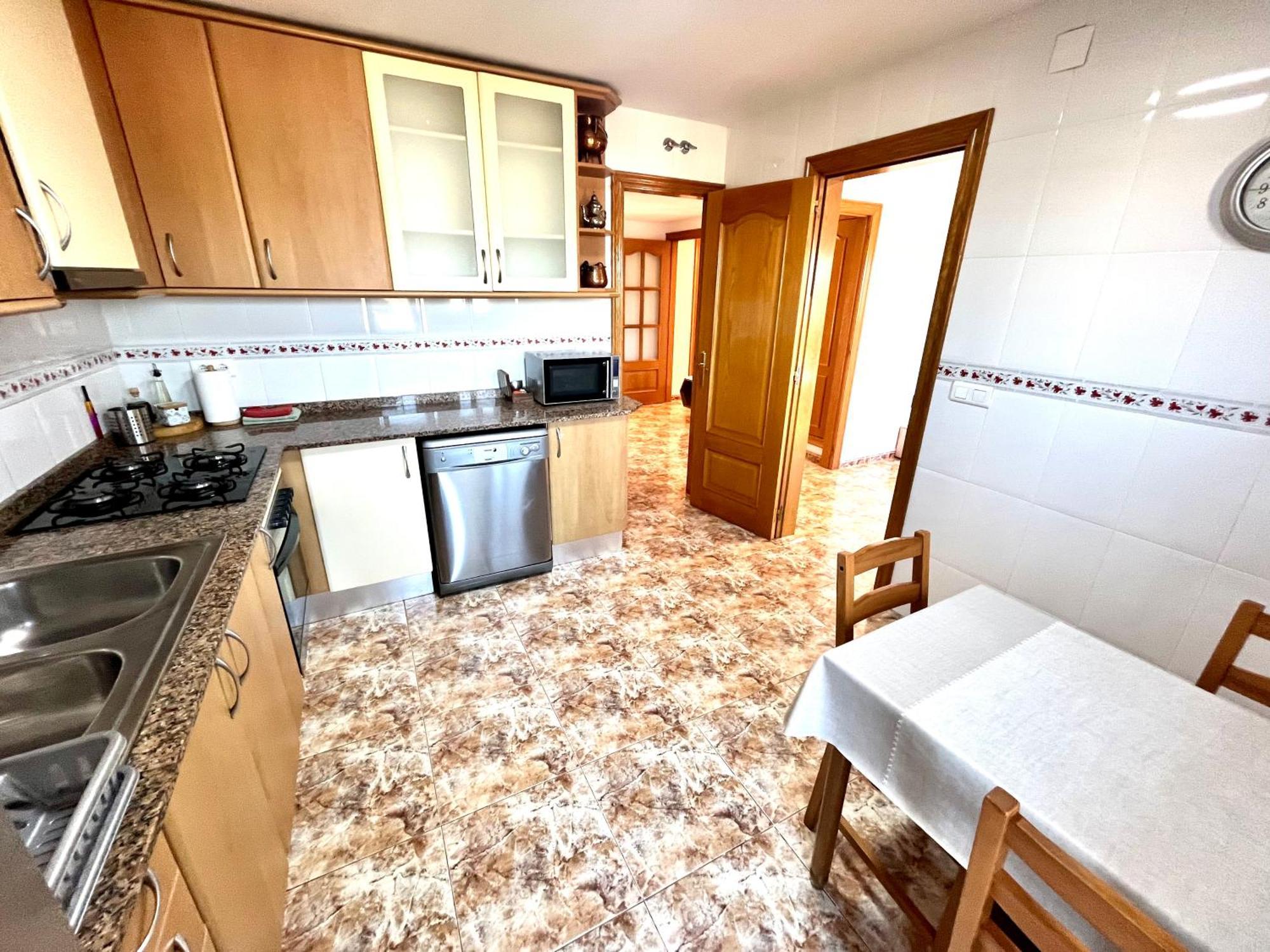 Amplio Apartamento, 5 Camas Sant Esteve Sesrovires Kültér fotó